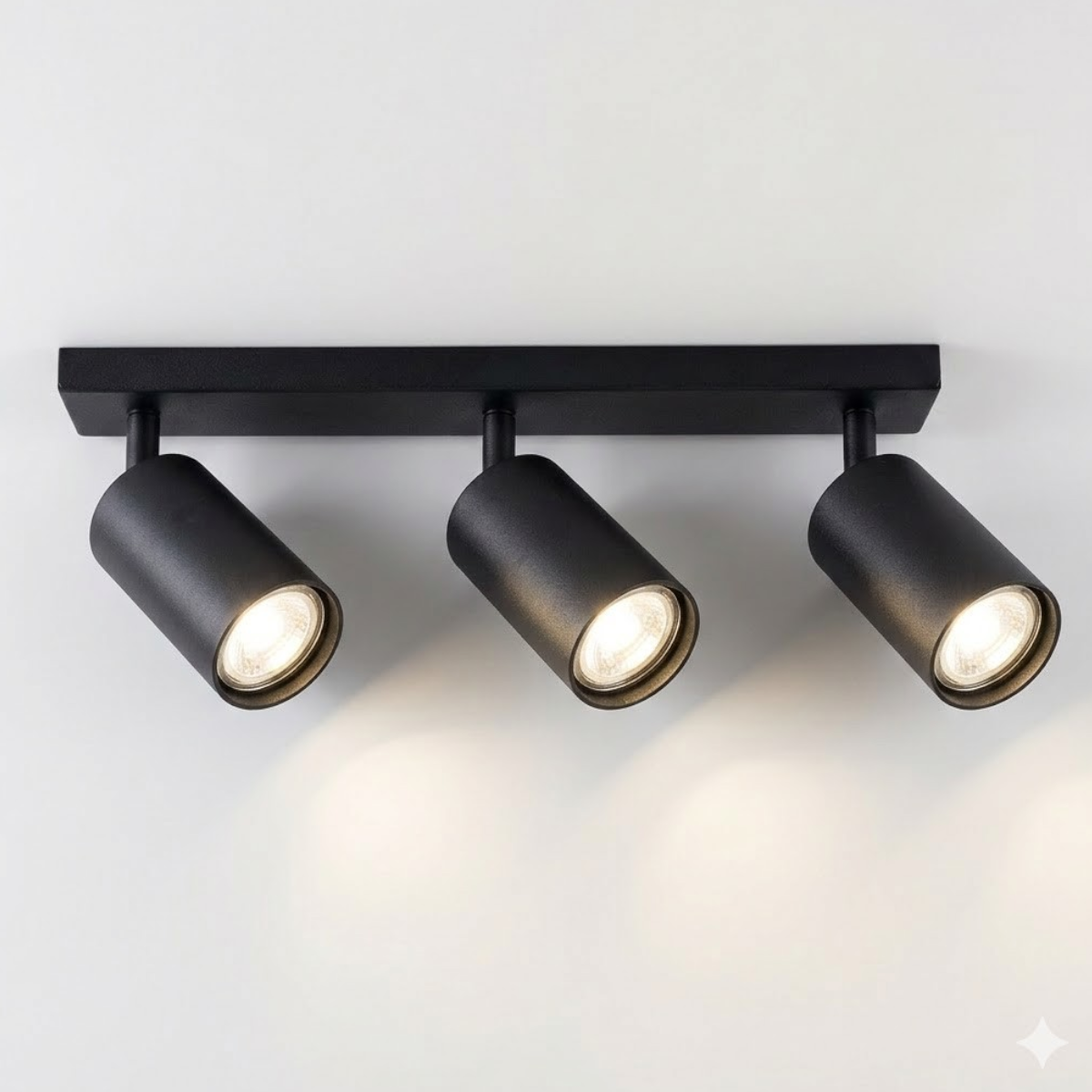 Aplique Altair III de 3 Focos Negros 7W Luz Fría-3