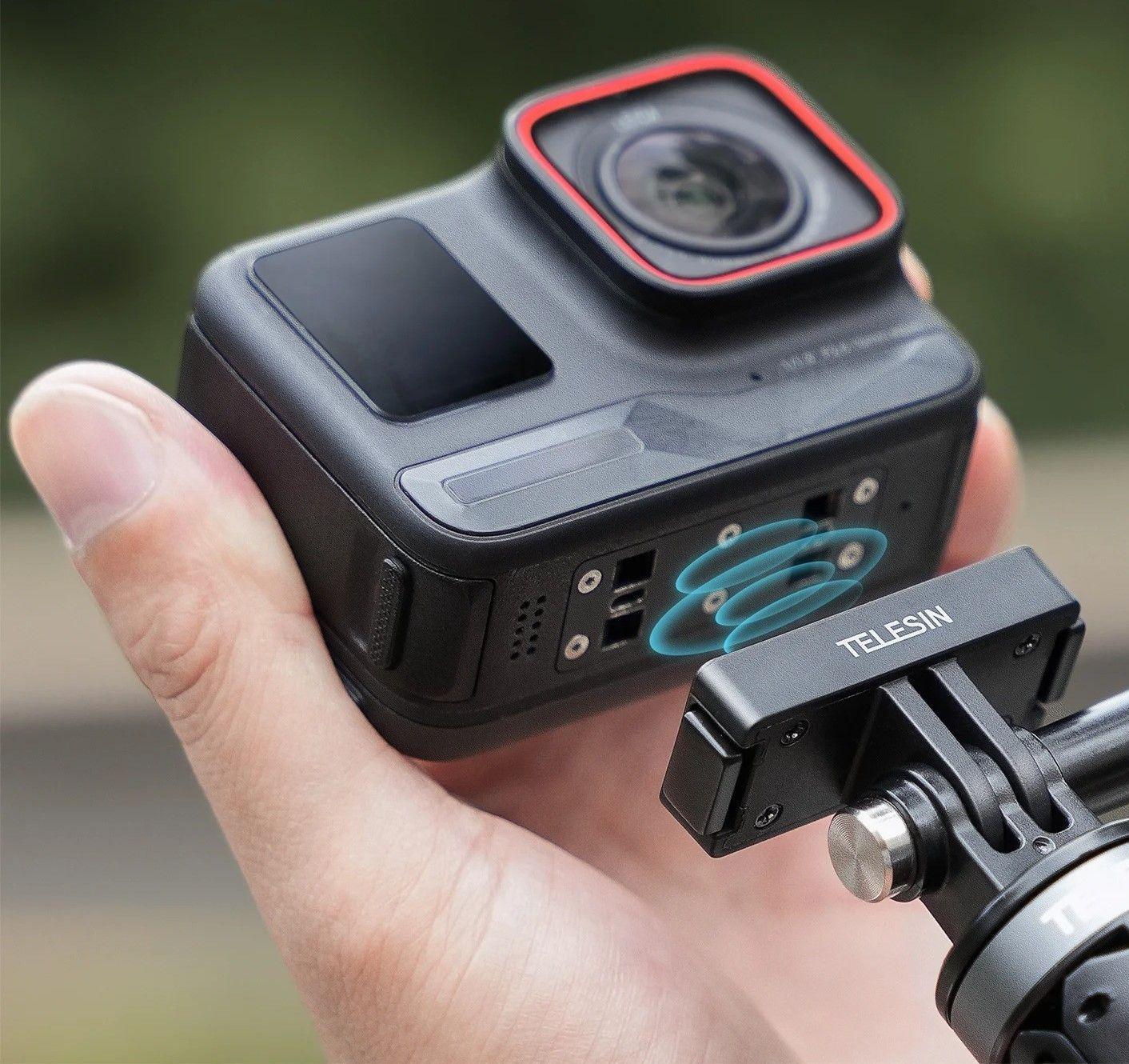 Adaptador Magnético de Dos Garras de Insta360 Ace/Ace Pro/2-6
