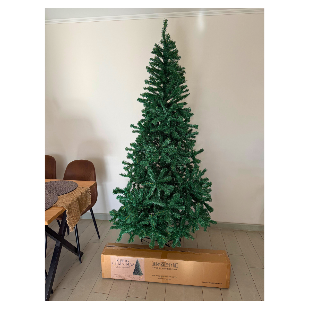 Árbol De Navidad Premium Frondoso 2.10 M Con 1000 Ramas Color Verde Clásico-4