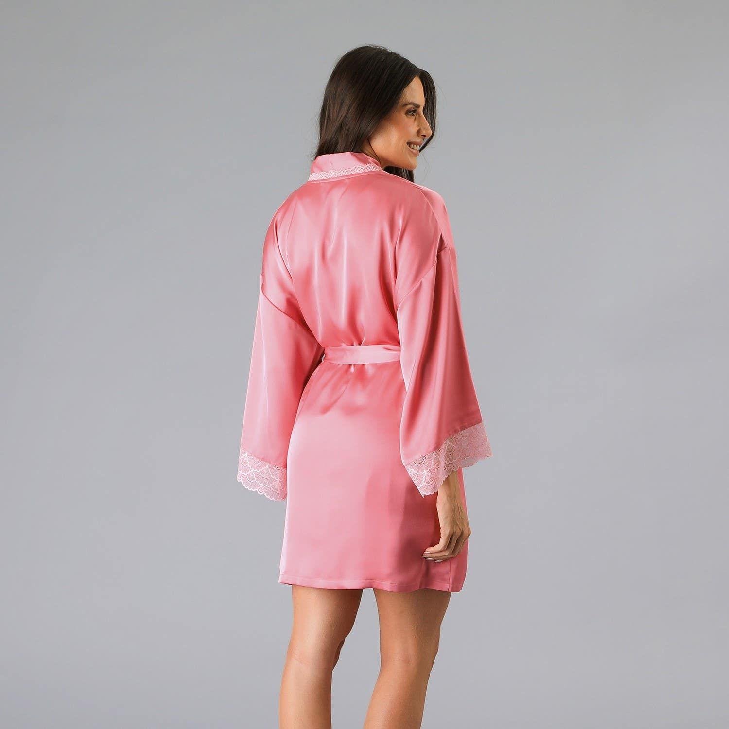 Bata Satín Encaje Rosado-1