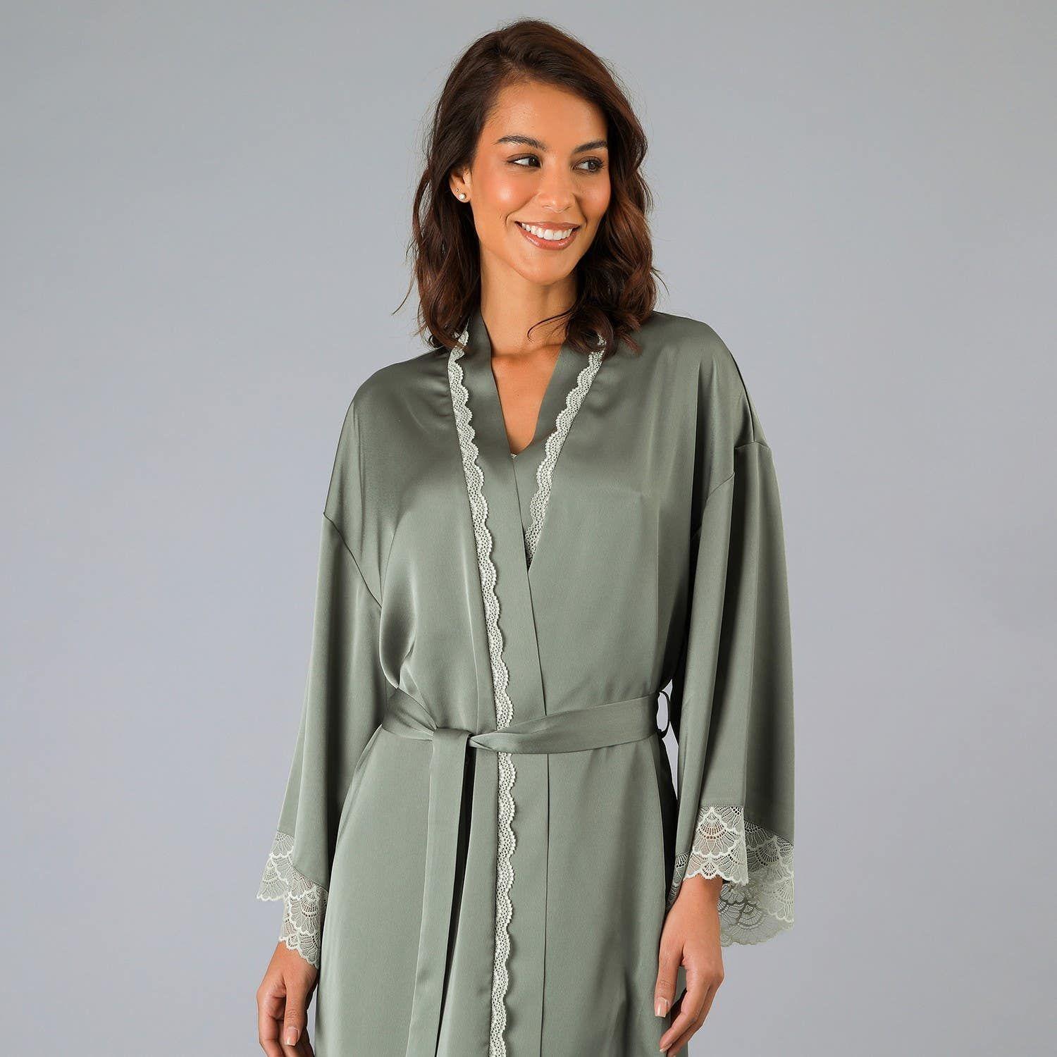 Bata Satín Encaje Verde-3