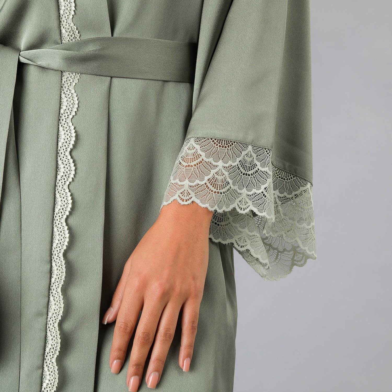 Bata Satín Encaje Verde-4