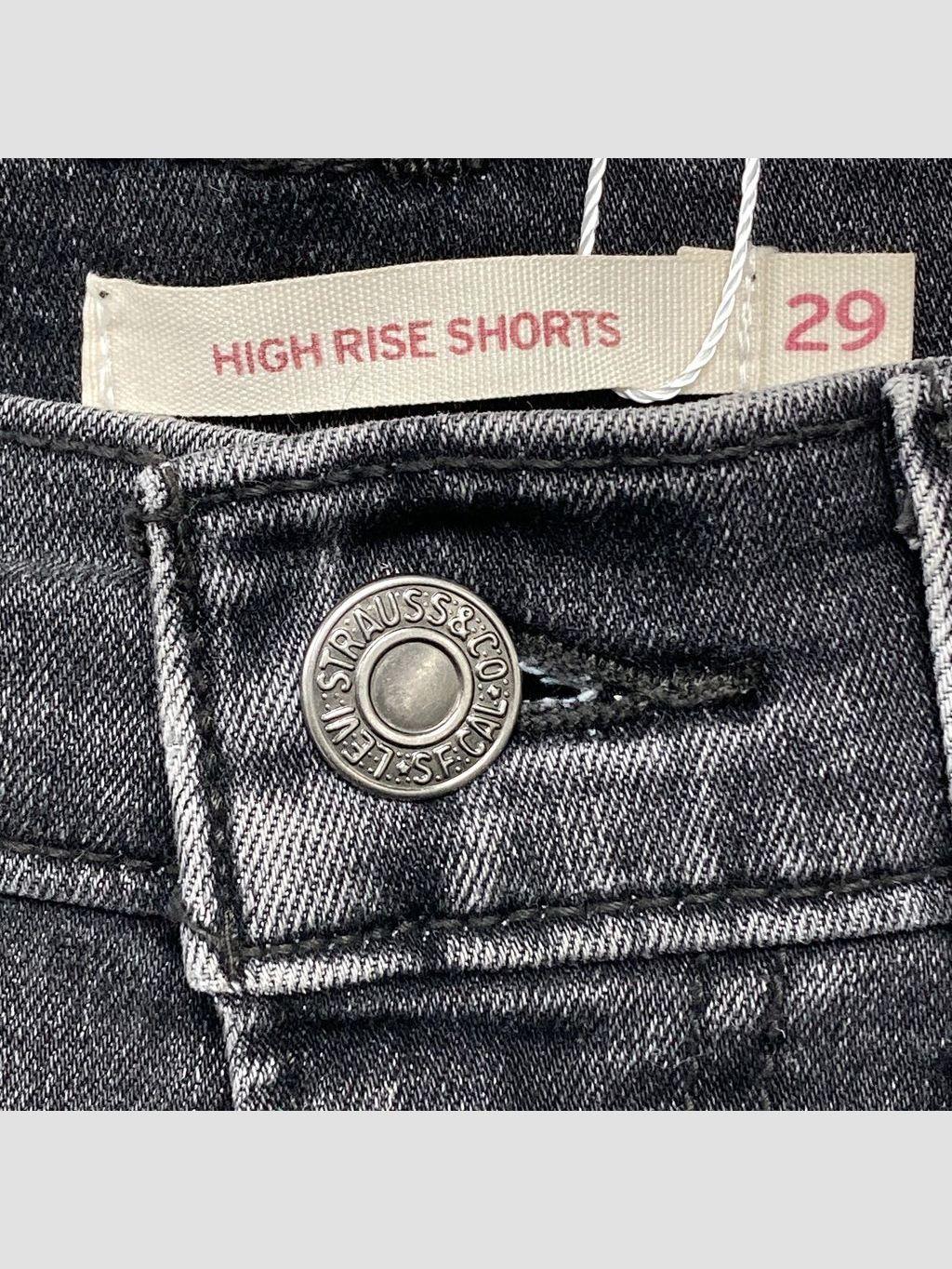 Short LEVI'S - Talla 38 (VOP01039666)-2