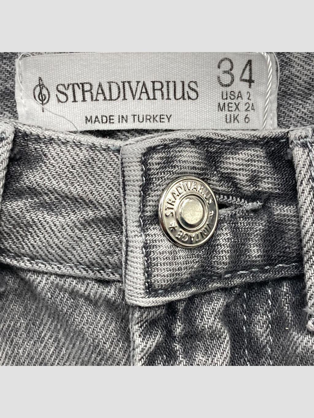 Short STRADIVARIUS - Talla 34 (VOP01071424)-2