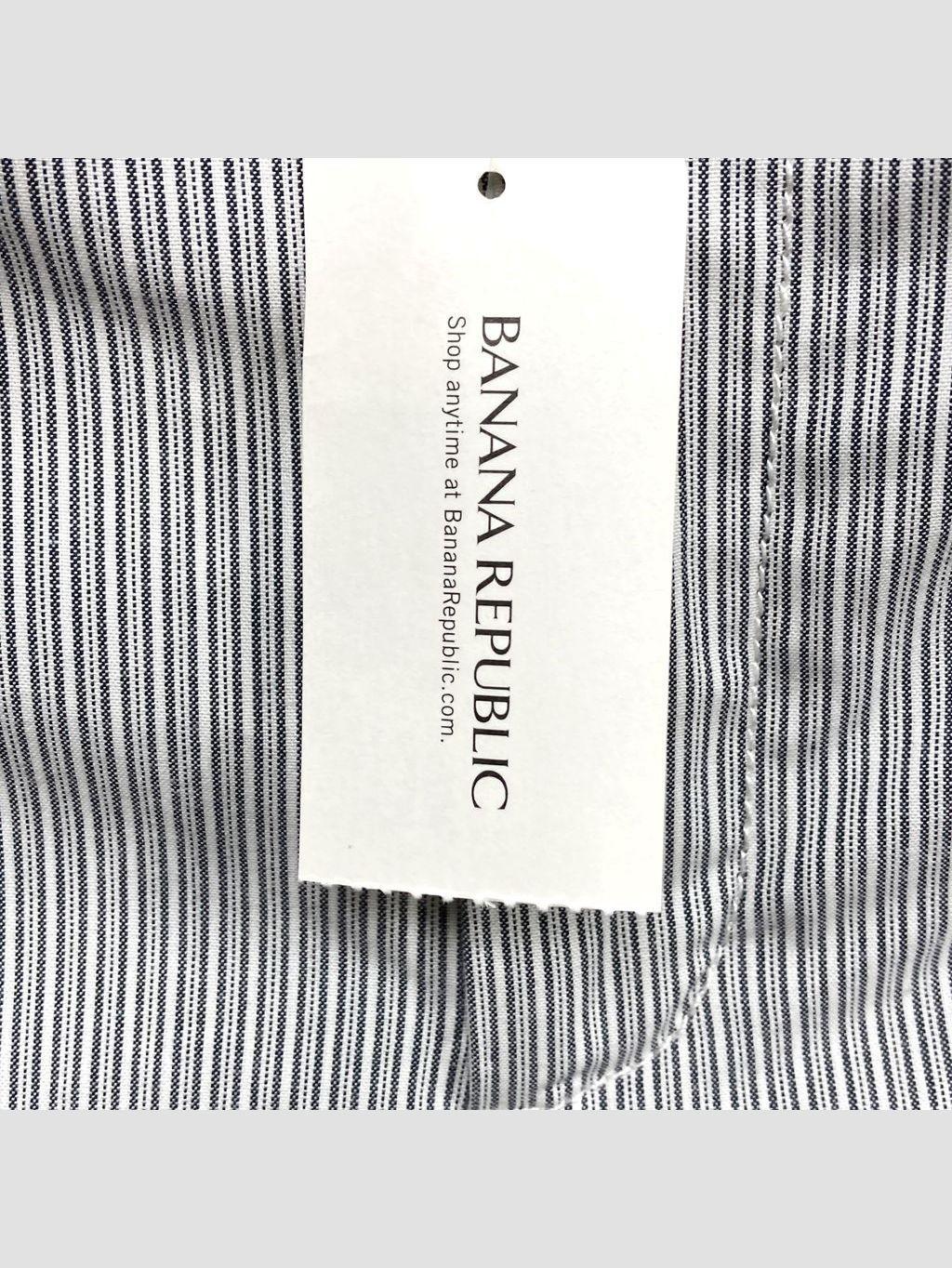 Short BANANA REPUBLIC - Talla 42 (VOP00863433)-2