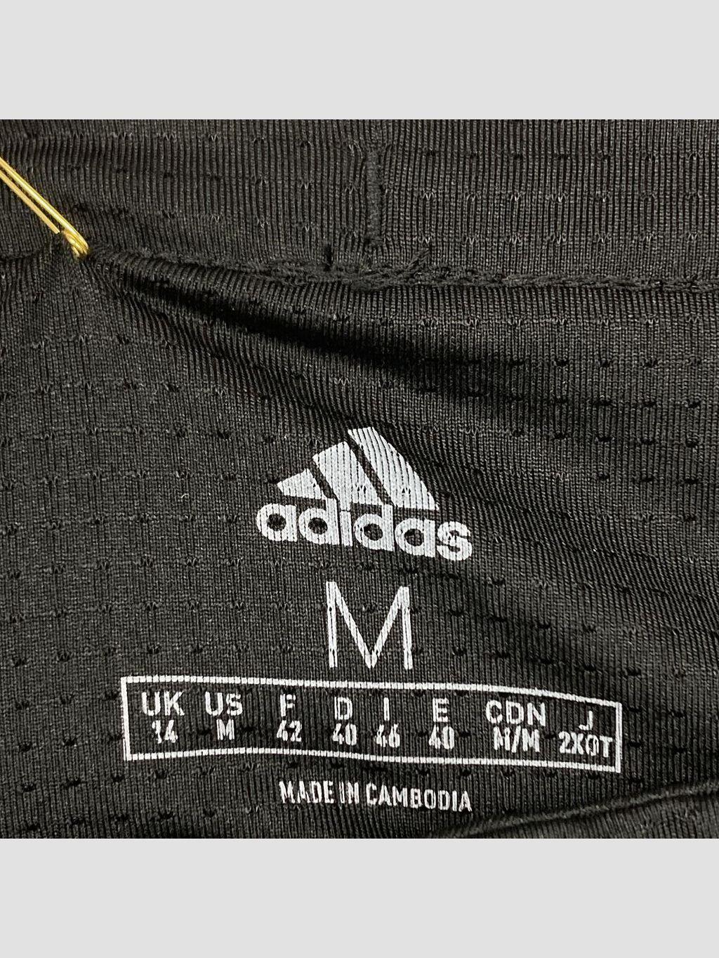 Short ADIDAS - Talla 38 (VOP01185973)-1