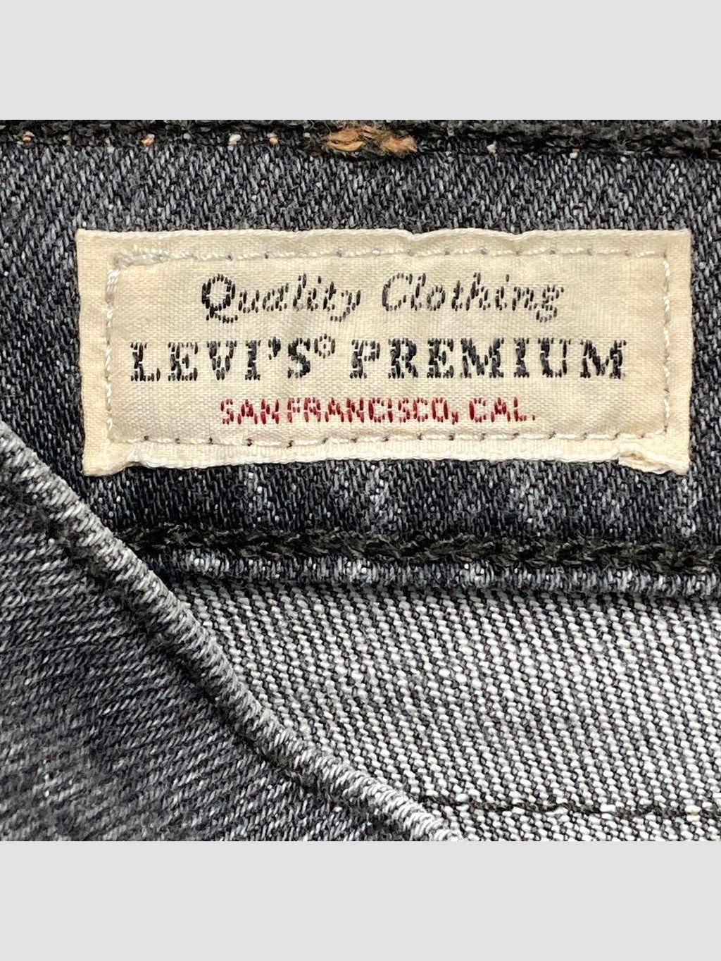 Short LEVI'S - Talla 40 (VOP01012470)-2