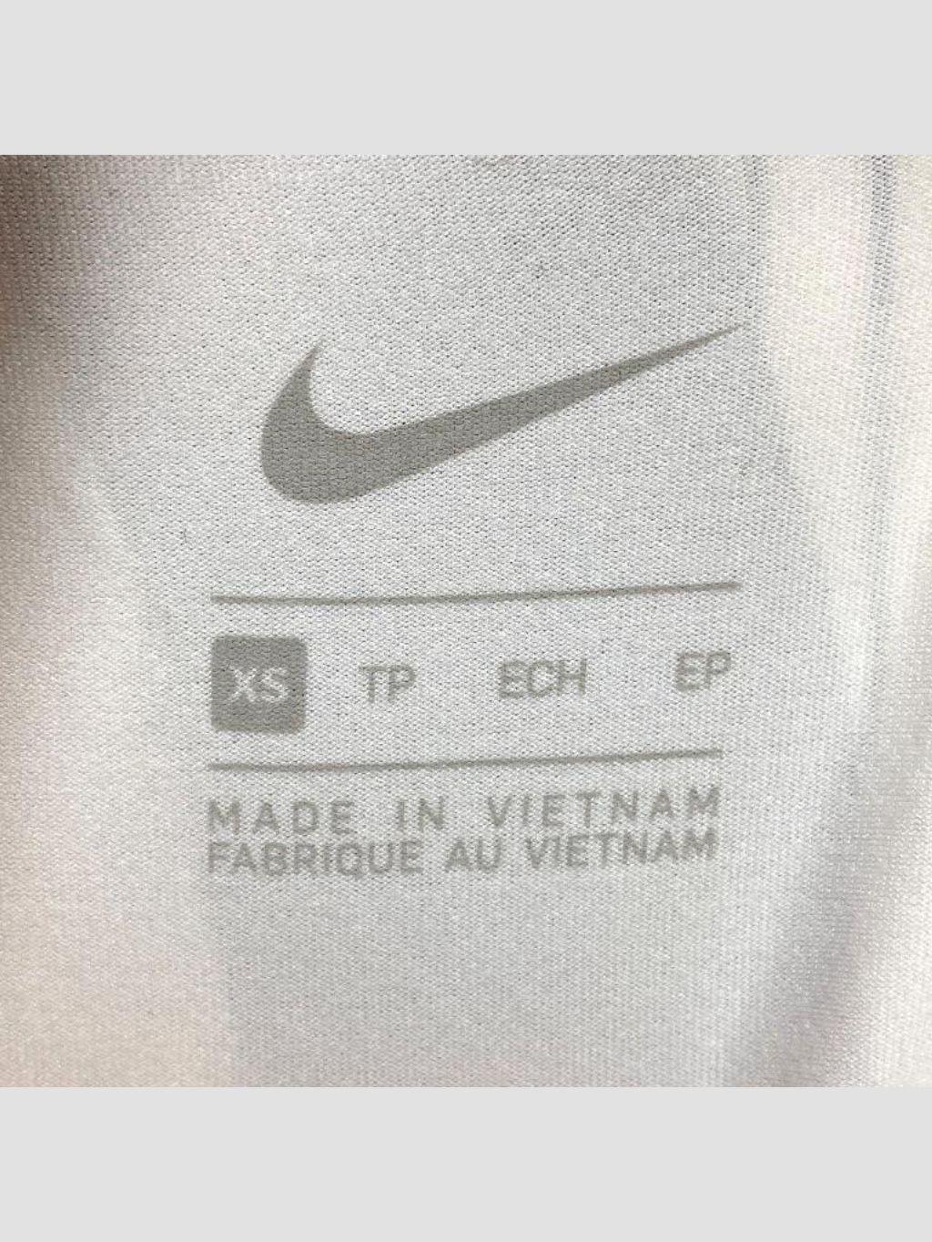 Short NIKE - Talla 34 (VOP00777136)-1