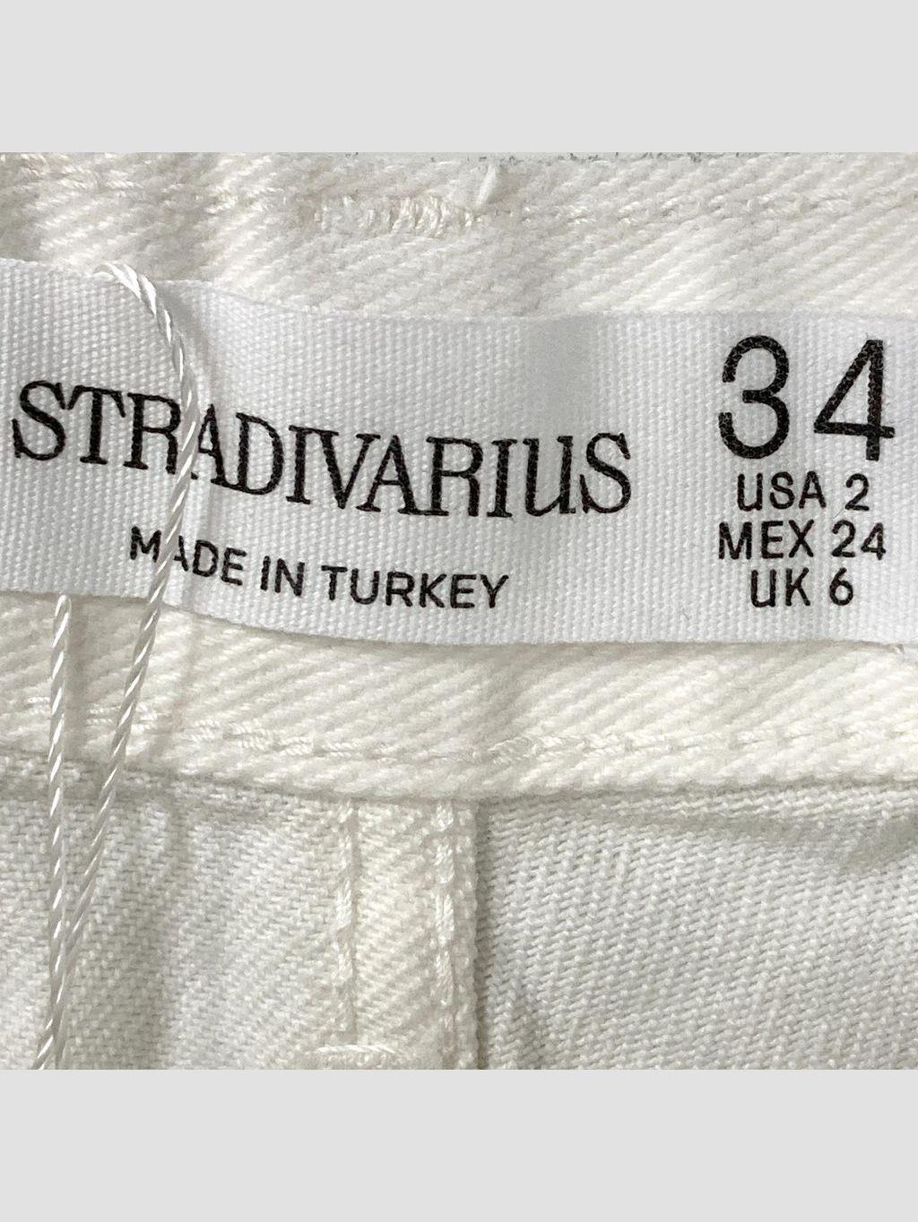 Short STRADIVARIUS - Talla 34 (VOP01084741)-2