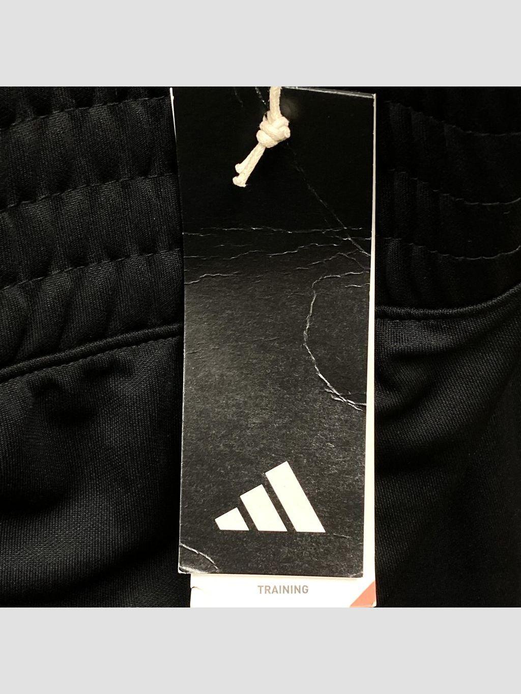 Short ADIDAS - Talla 38 (VOP01044224)-2