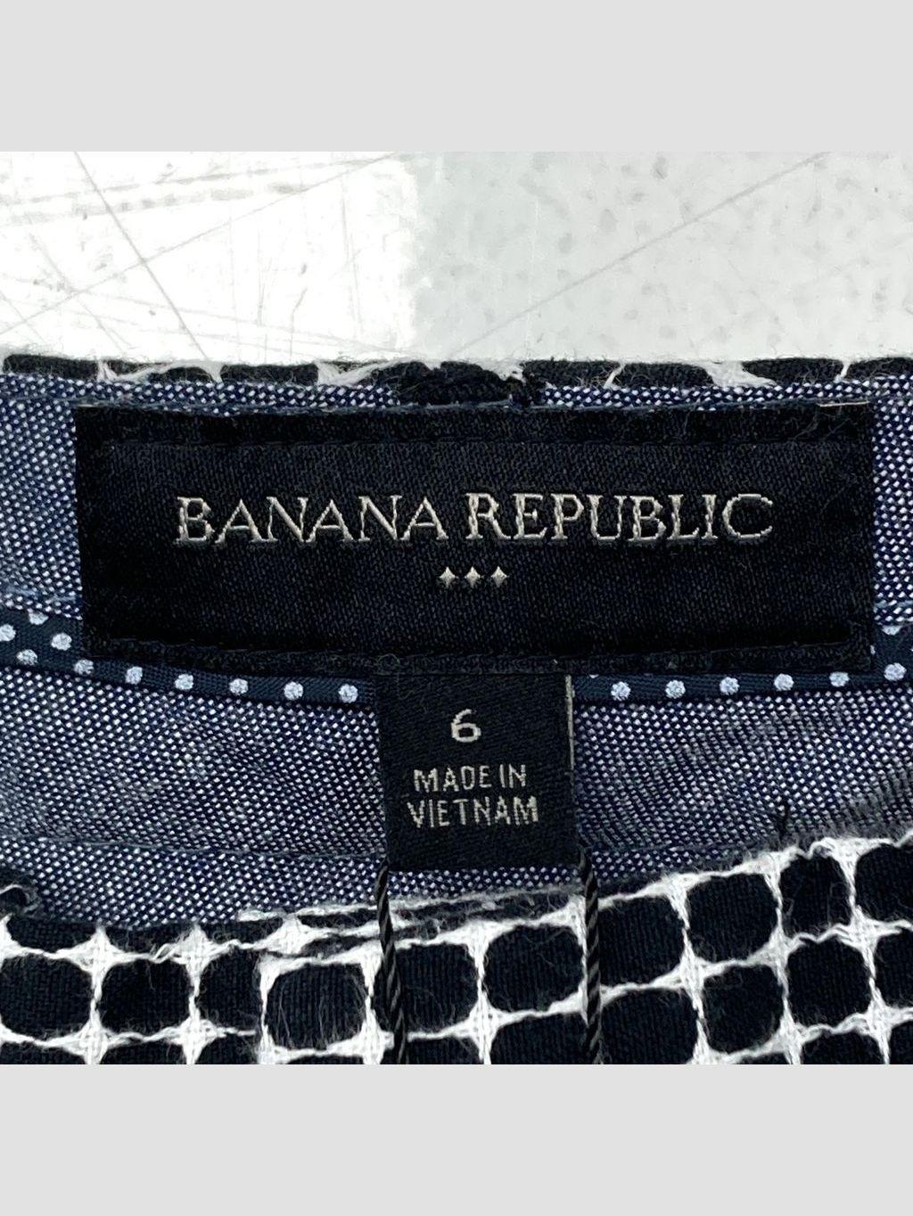 Short BANANA REPUBLIC - Talla 38 (VOP01222497)-1