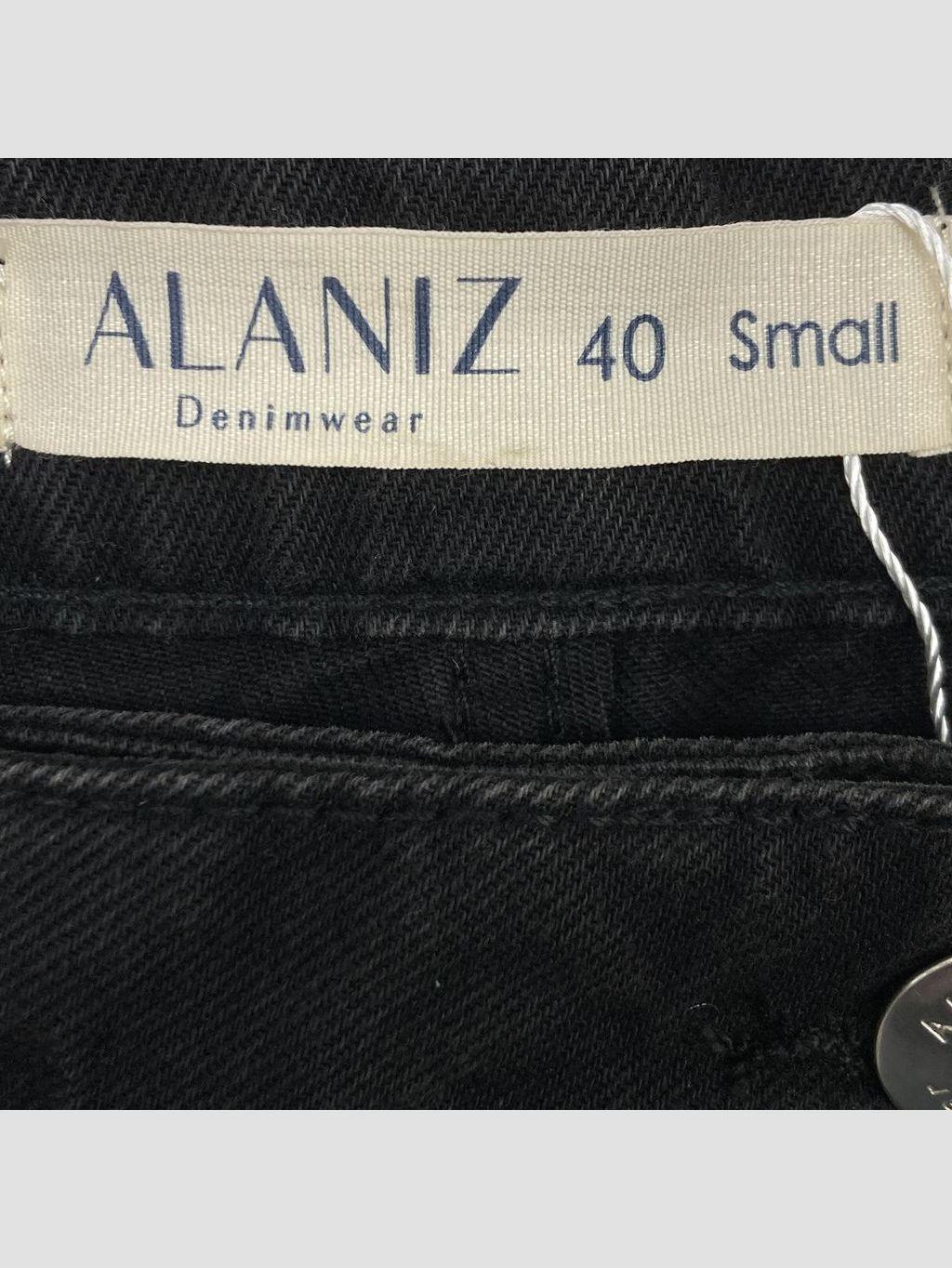 Short ALANIZ - Talla 40 (VOP01091813)-2