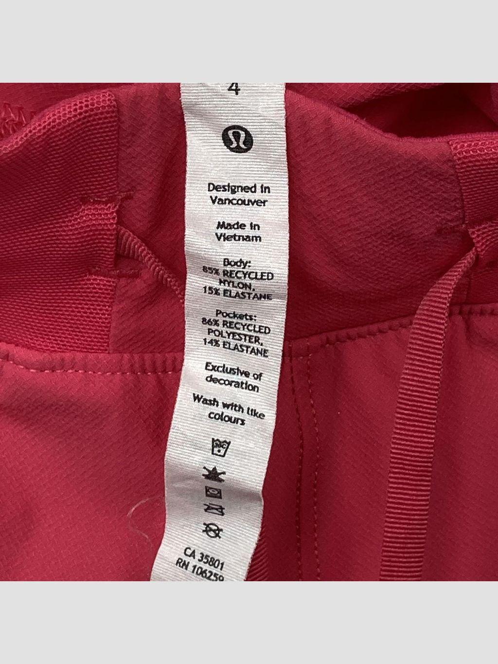 Short LULULEMON - Talla 36 (VOP01100217)-1