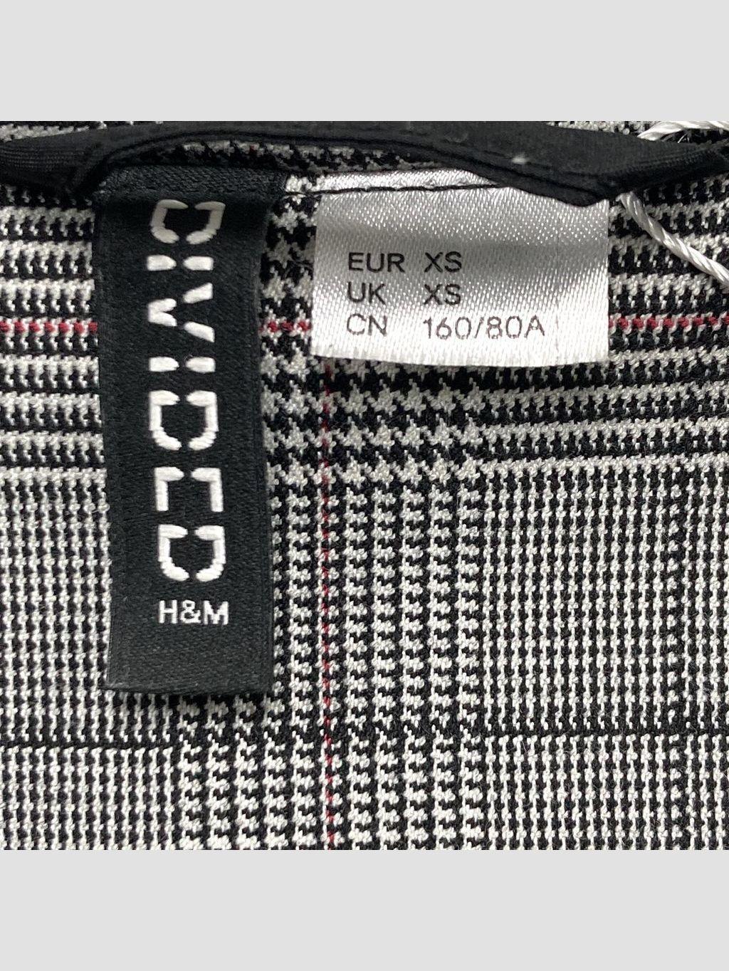 Blazer H&M - Talla XS (VOP00995871)-1