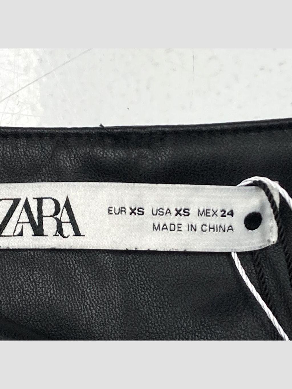 Short ZARA - Talla 34 (VOP01130400)-2