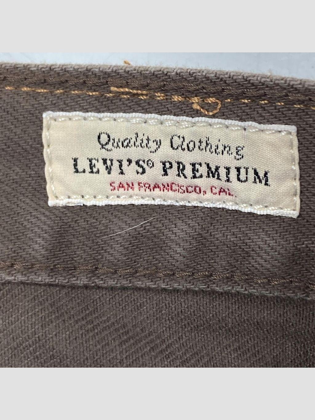 Short LEVI'S - Talla 38 (VOP01175396)-2