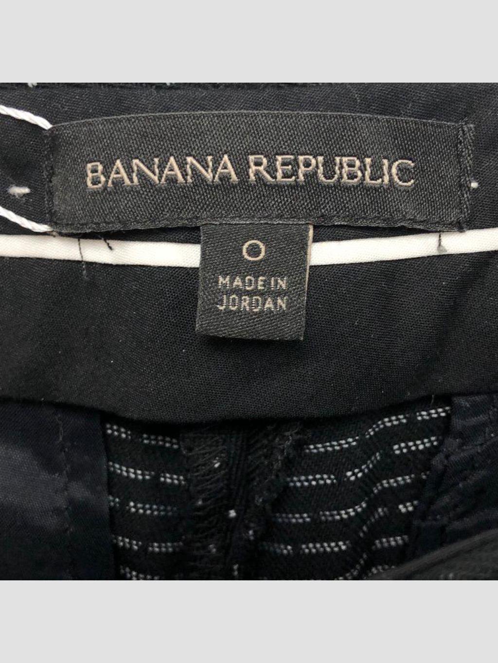 Pantalón BANANA REPUBLIC - Talla 32 (VOP00775048)-1