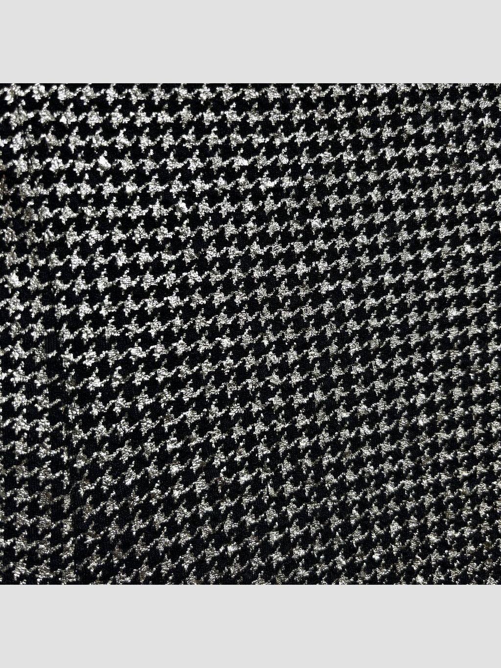 Short FOREVER 21 - Talla 40 (VOP00906736)-2