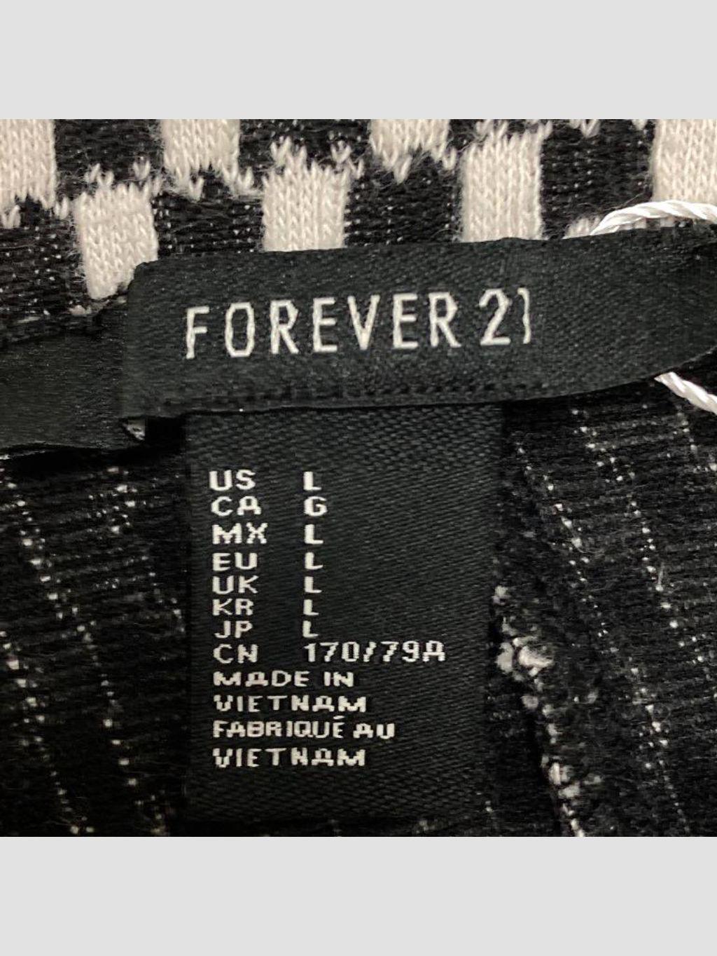 Falda corta FOREVER 21 - Talla 40 (VOP00764361)-1