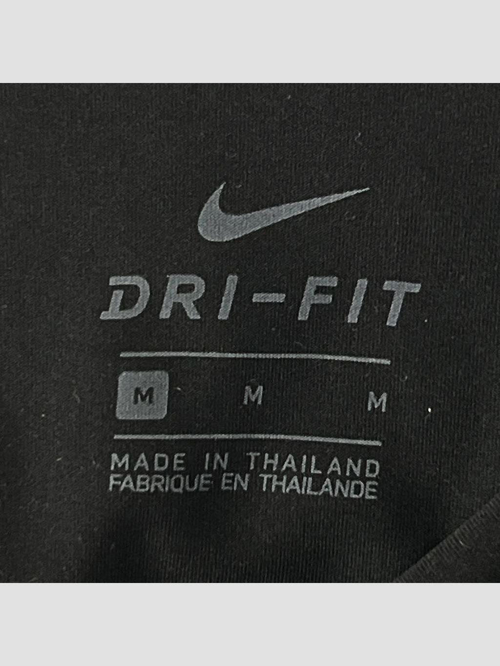 Polera sin mangas NIKE - Talla M (VOP01206296)-1