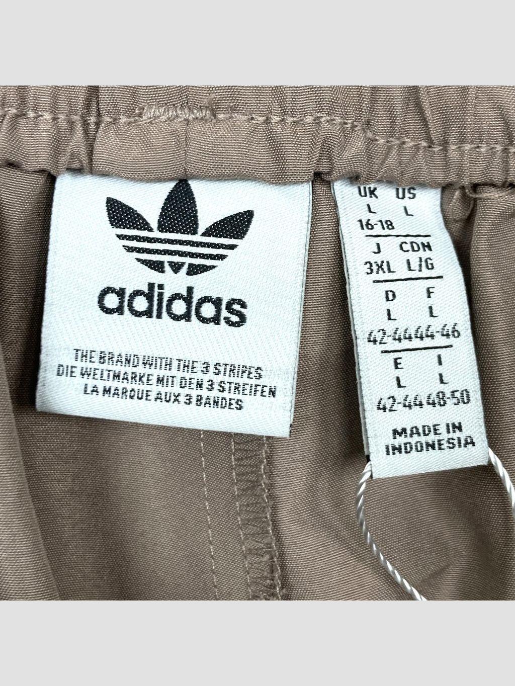 Buzo ADIDAS - Talla 40 (VOP01123460)-1