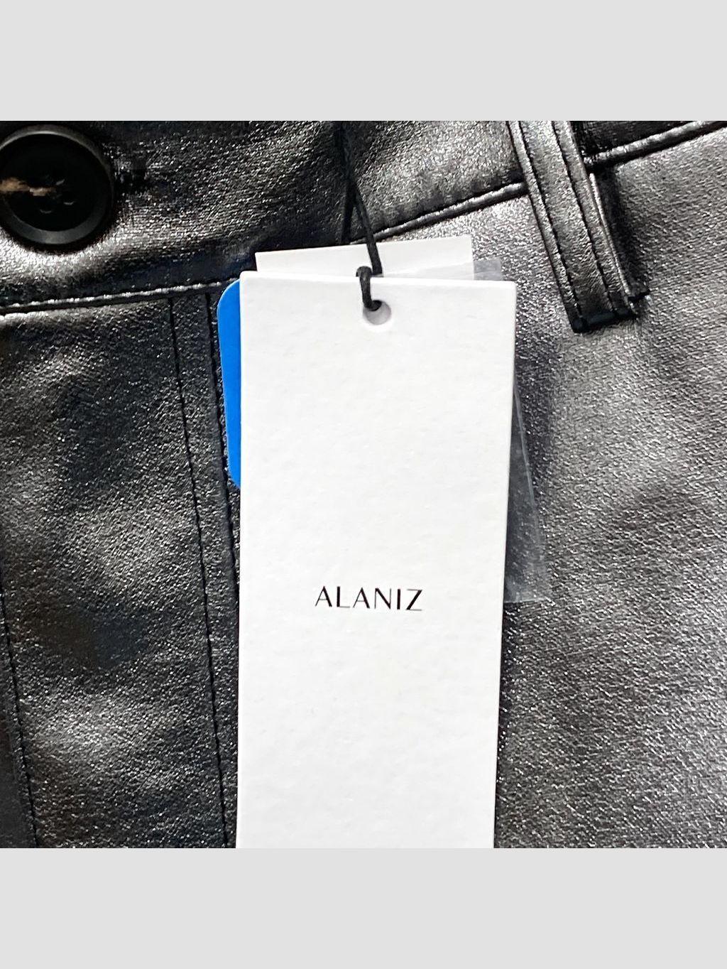 Short ALANIZ - Talla 40 (VOP01015247)-2