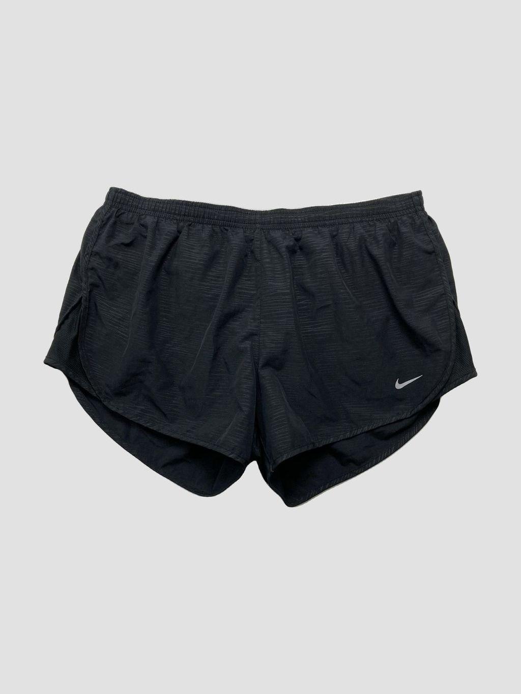 Short NIKE - Talla 40 (VOP00921480)-0