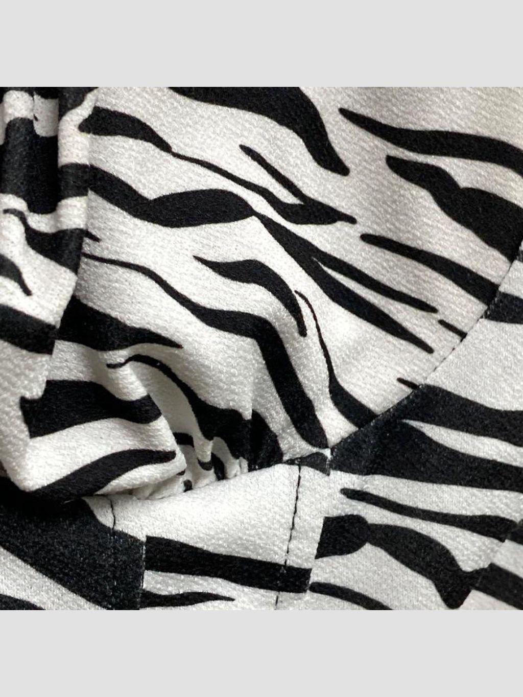 Top BERSHKA - Talla L (VOP00792510)-3