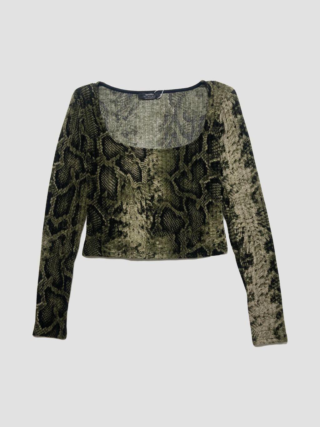 Polera BERSHKA - Talla L (VOP00955502)-0