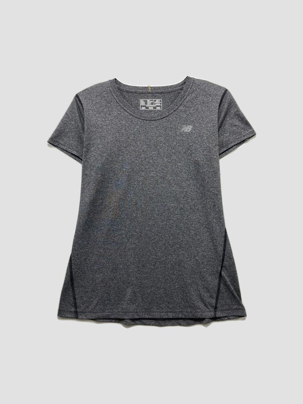 Polera NEW BALANCE - Talla M (VOP01014074)-0