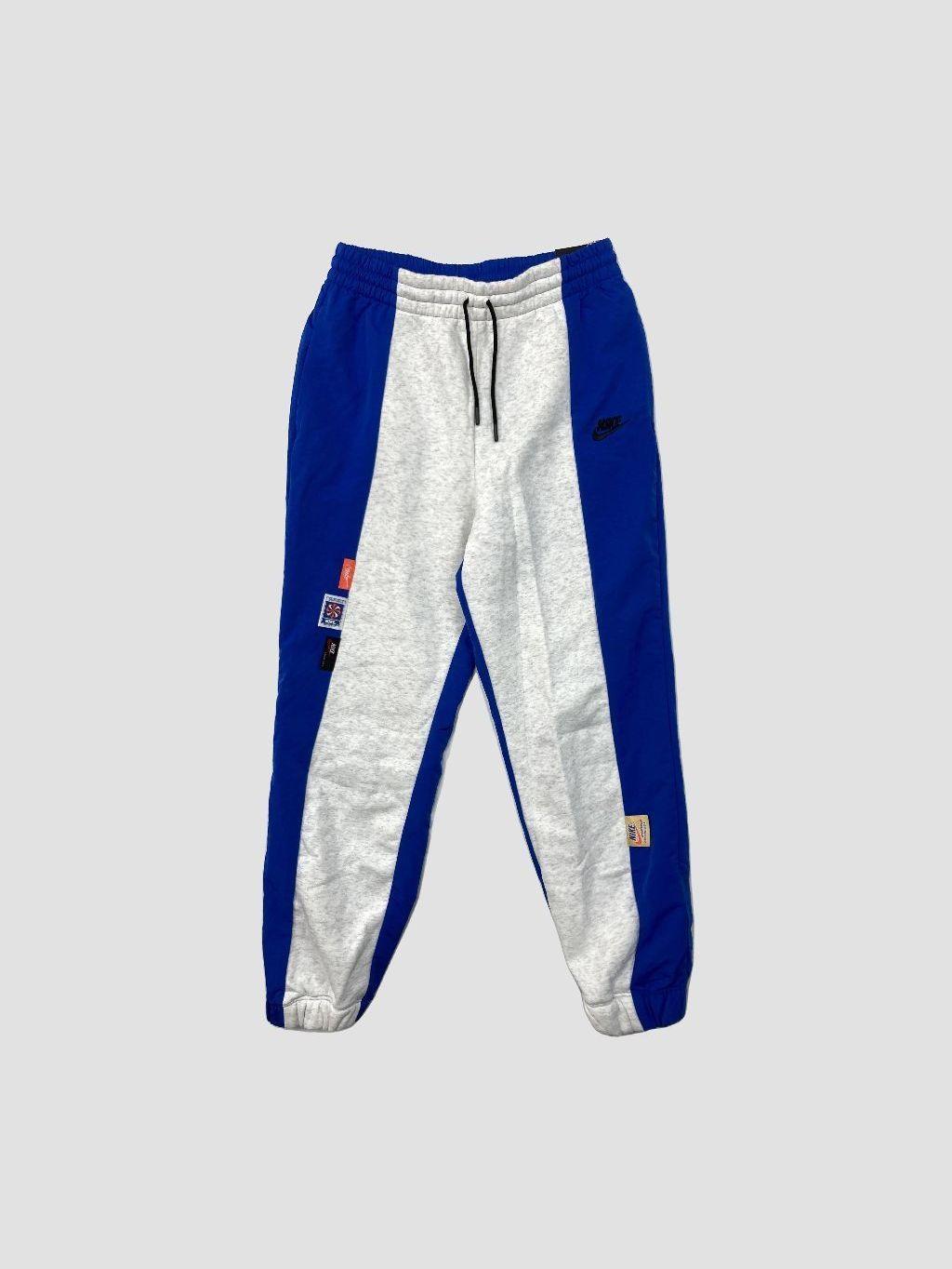 Buzo NIKE - Talla 36 (VOP01168756)-0
