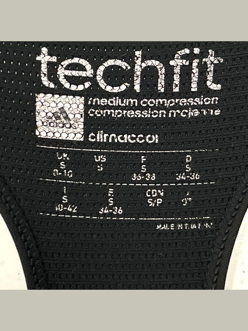 Top ADIDAS - Talla S (VOP01222117)-1