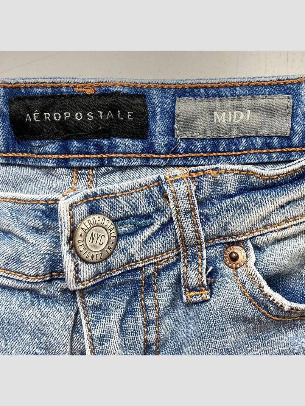 Short AÉROPOSTALE - Talla 32 (VOP00952595)-2