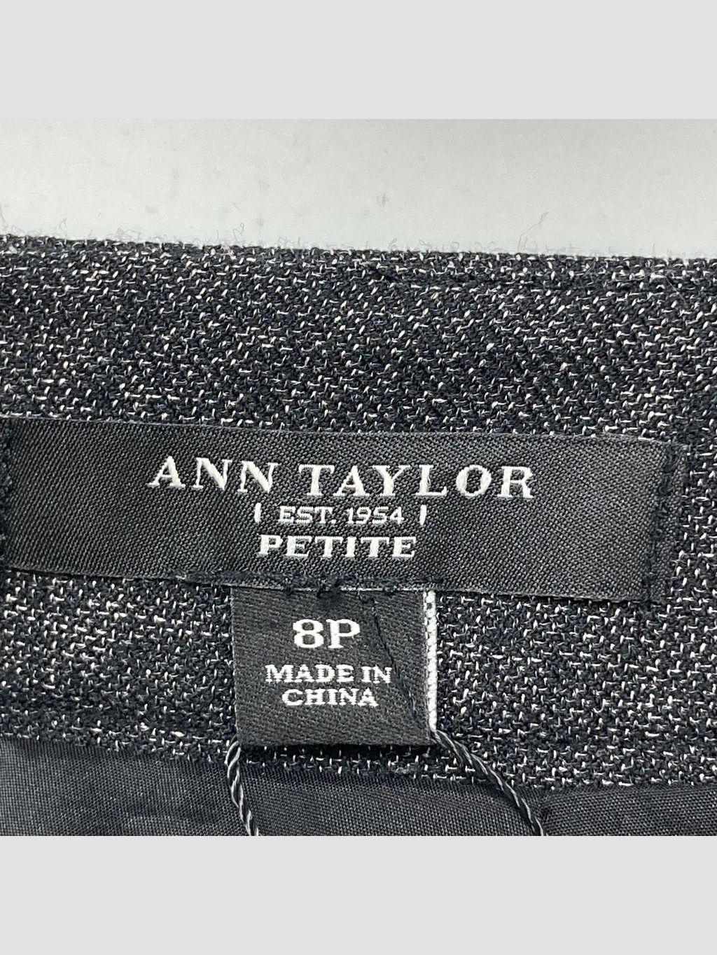 Falda corta ANN TAYLOR - Talla 40 (VOP00892847)-2