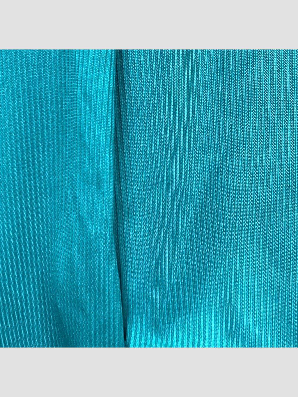 Polera IO - Talla M (VOP00916025)-1