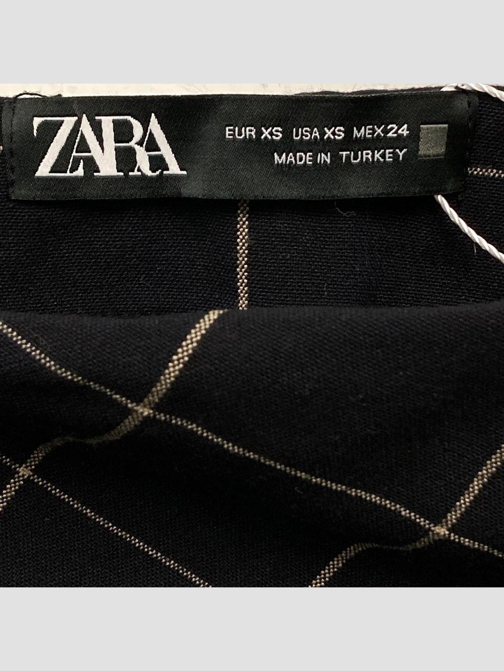 Short ZARA - Talla 34 (VOP01018904)-1