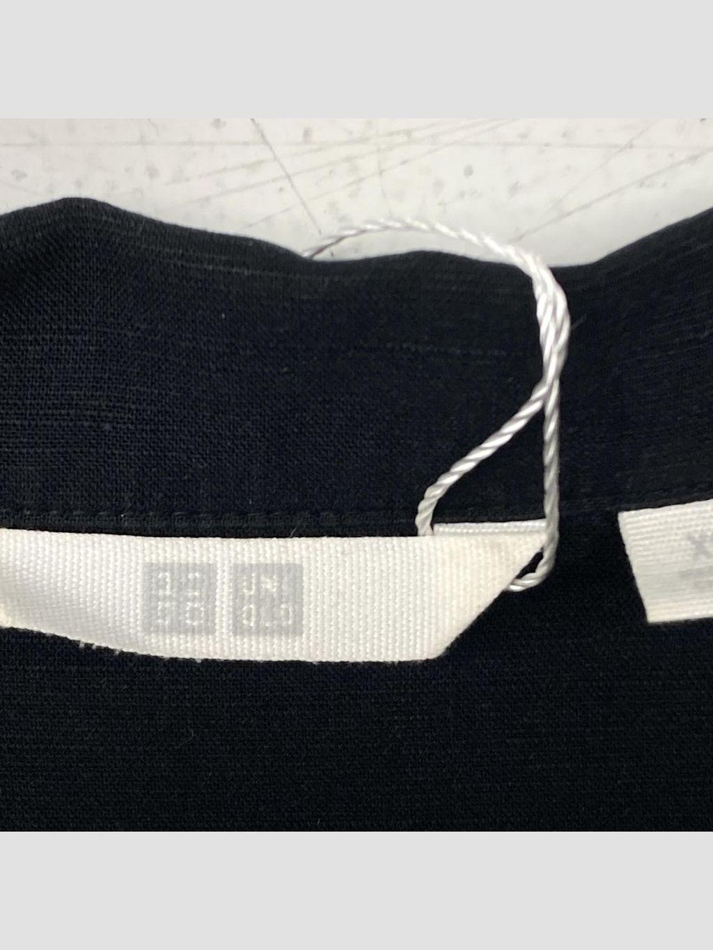 Camisa UNIQLO - Talla XS (VOP01139600)-1