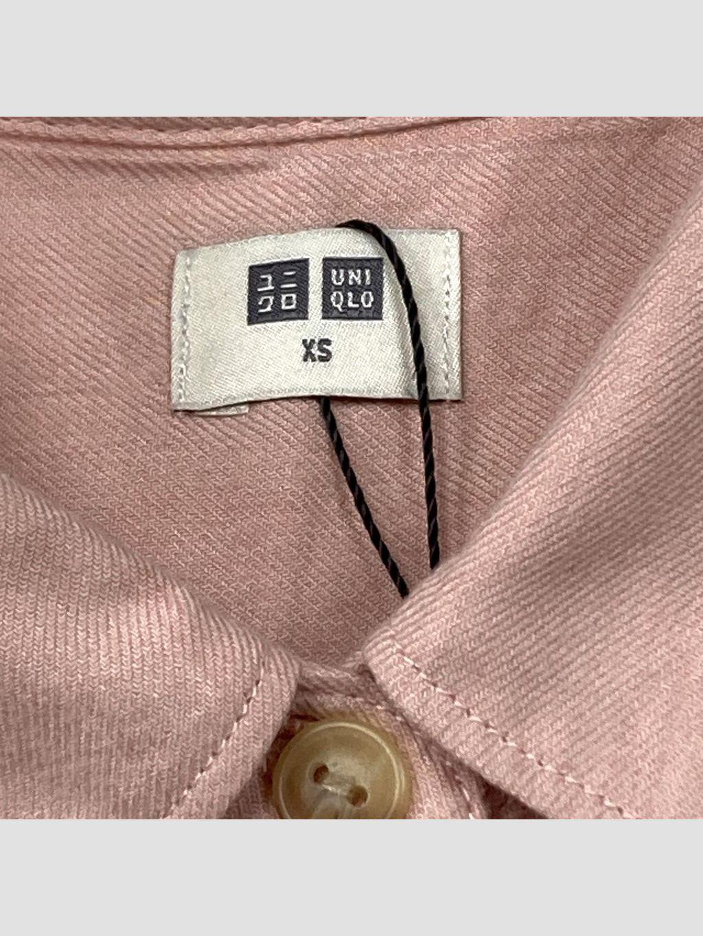 Camisa UNIQLO - Talla XS (VOP01122708)-1