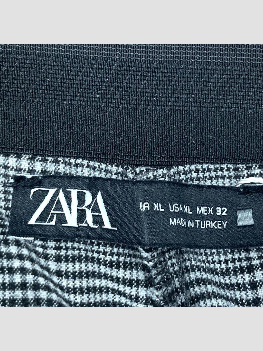 Pantalón ZARA - Talla 42 (VOP01187495)-1