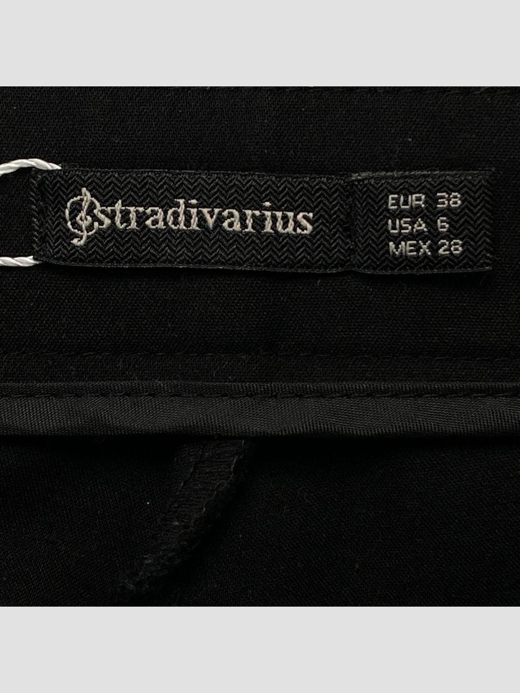 Pantalón STRADIVARIUS - Talla 38 (VOP00954846)-1