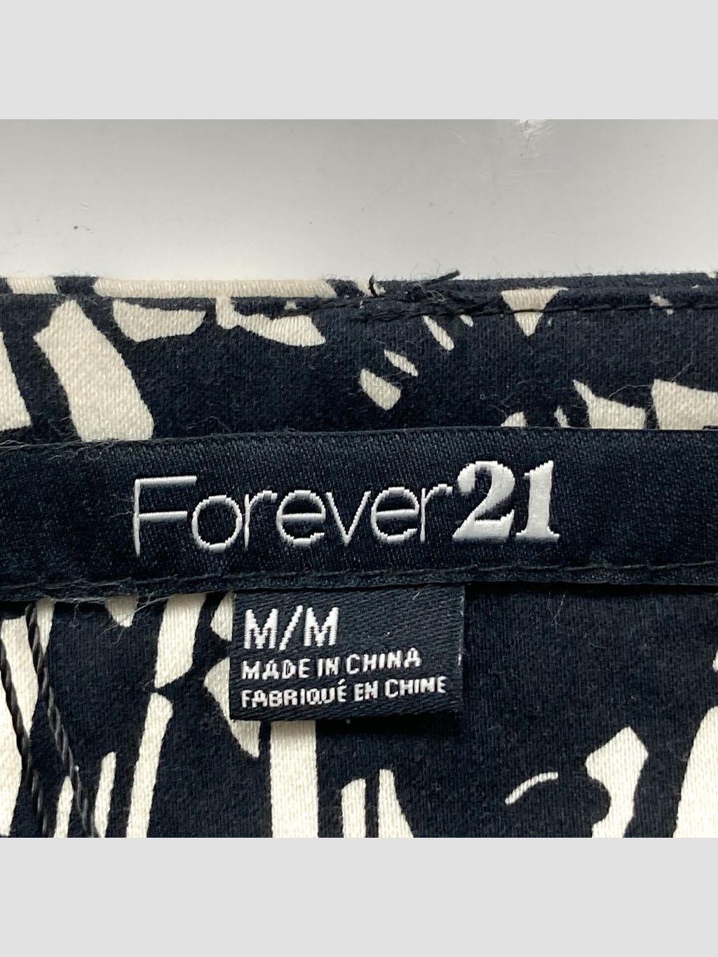 Falda corta FOREVER 21 - Talla 38 (VOP00914635)-1