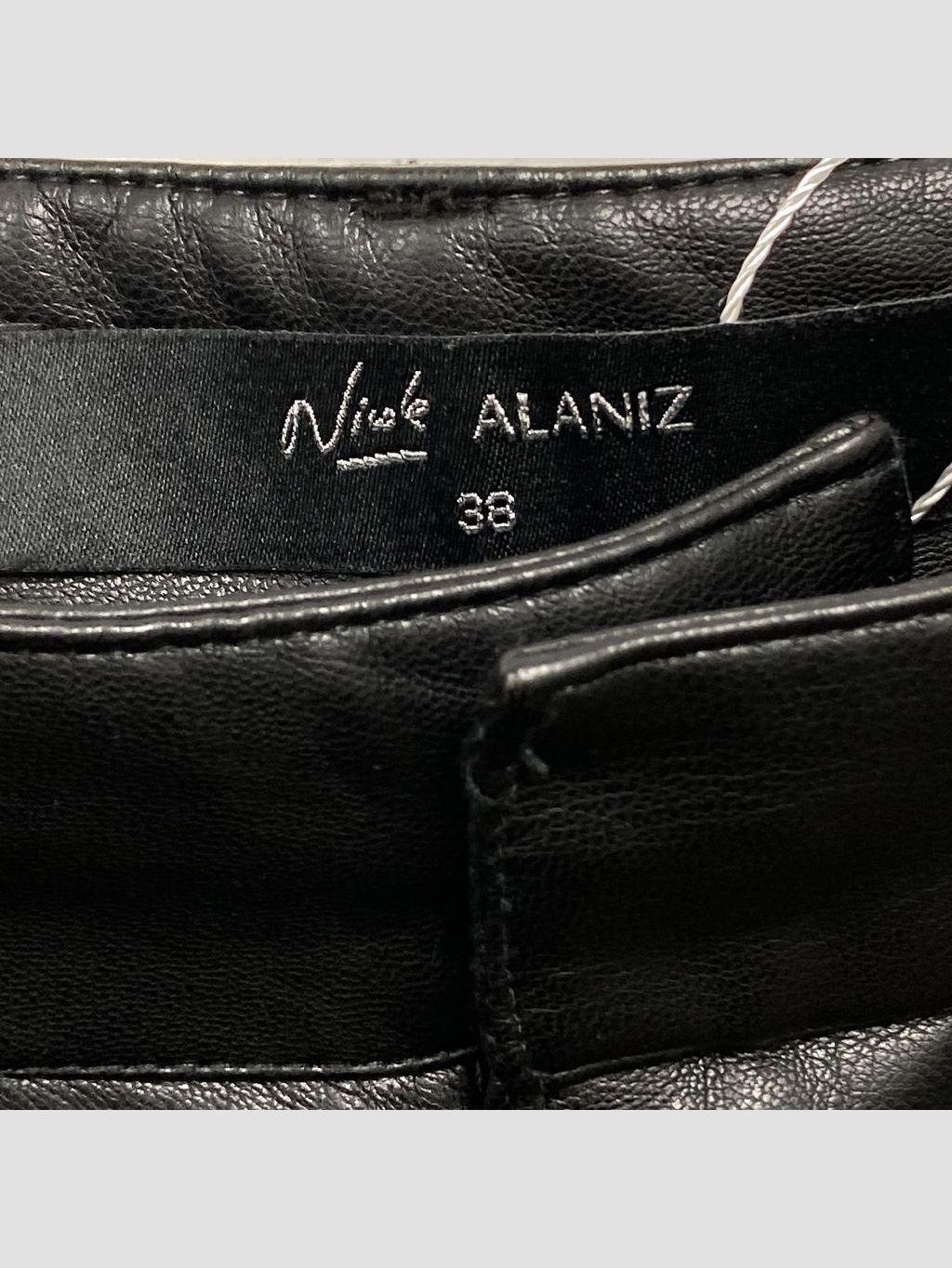 Short ALANIZ - Talla 38 (VOP01024790)-1