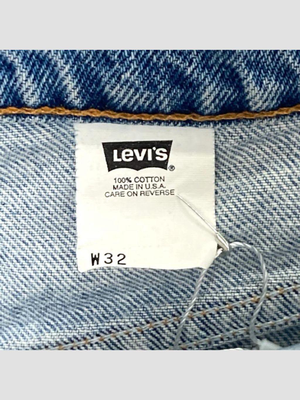 Short LEVI'S - Talla 42 (VOP00769665)-1