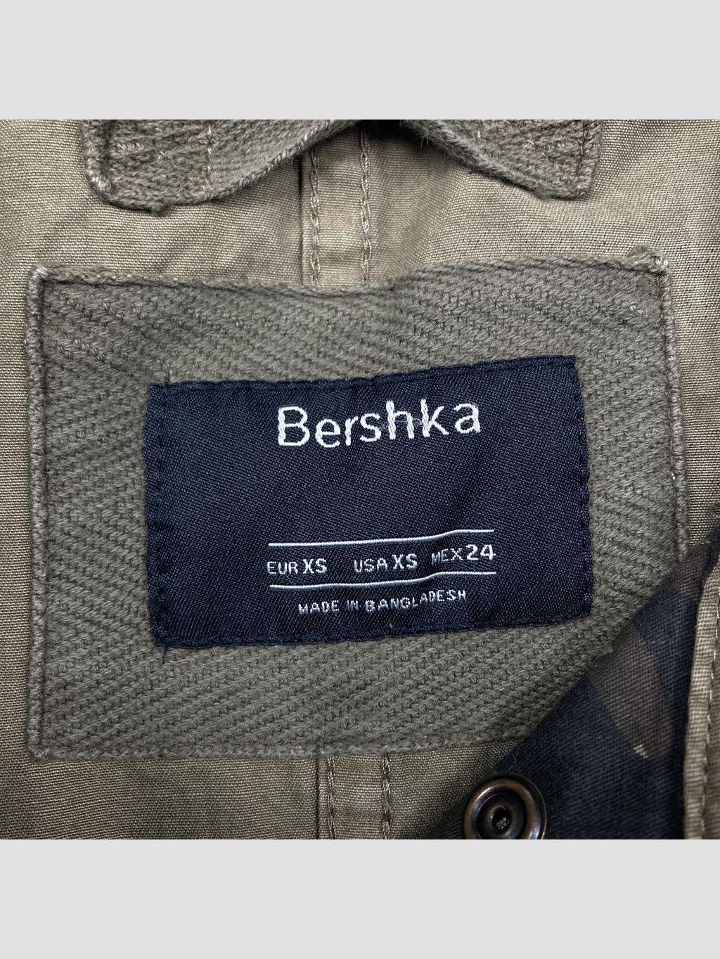 Chaqueta casual BERSHKA - Talla XS (VOP01179854)-1