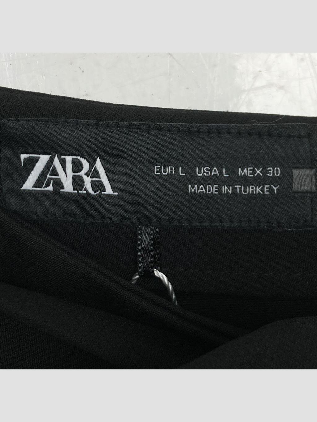 Short ZARA - Talla 40 (VOP01120882)-2