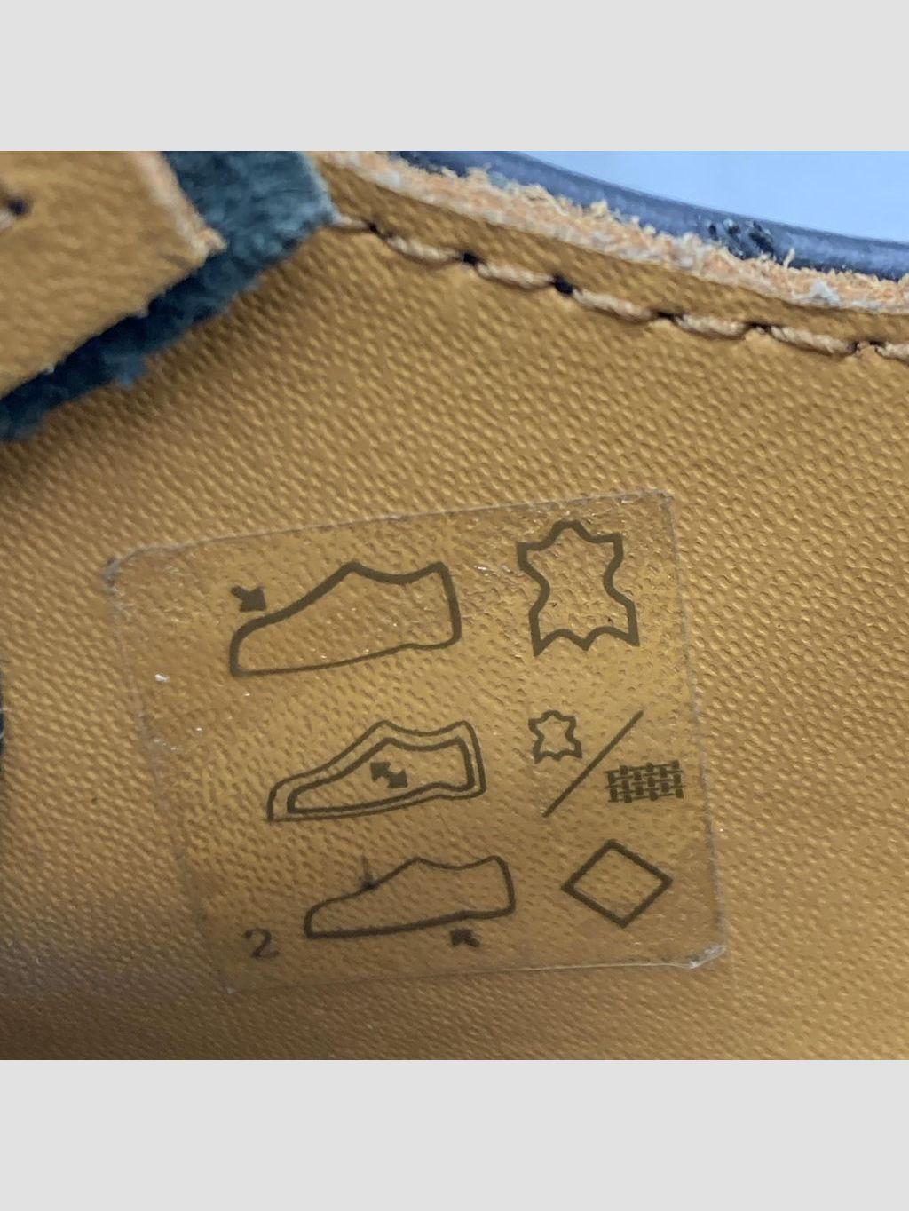 Zapatos DR. MARTENS - Talla 39 (VOP01111959)-4