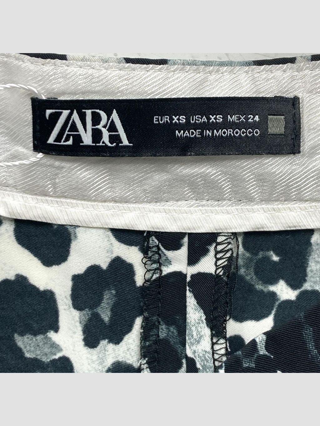 Short ZARA - Talla 34 (VOP01044250)-1
