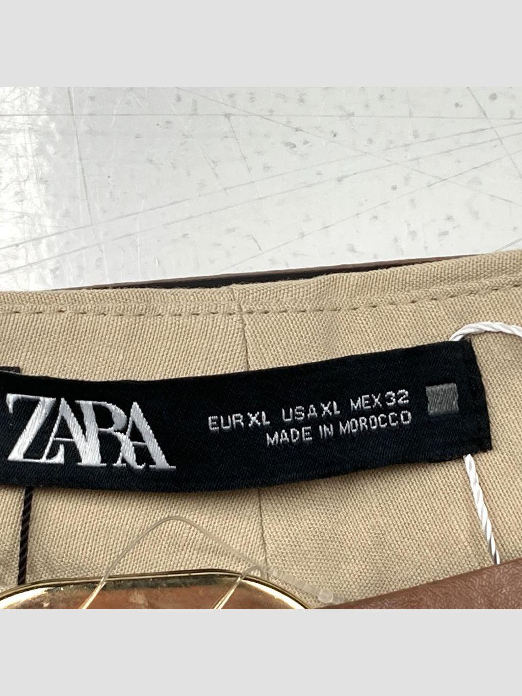 Short ZARA - Talla 42 (VOP01130365)-2