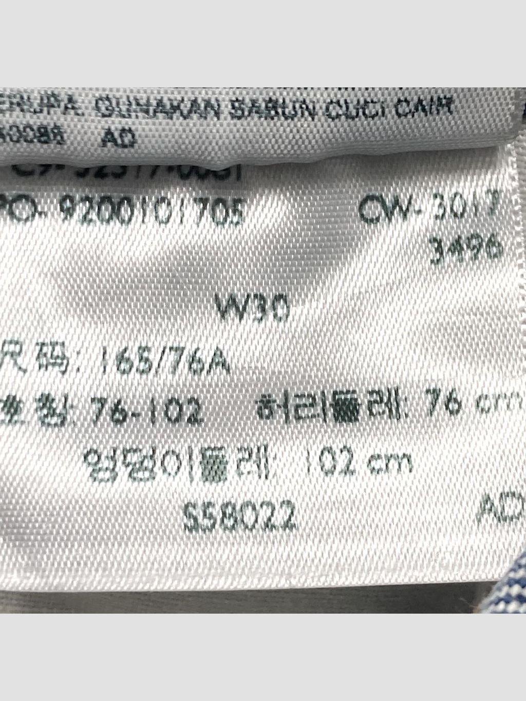 Short LEVI'S - Talla 40 (VOP01033545)-3