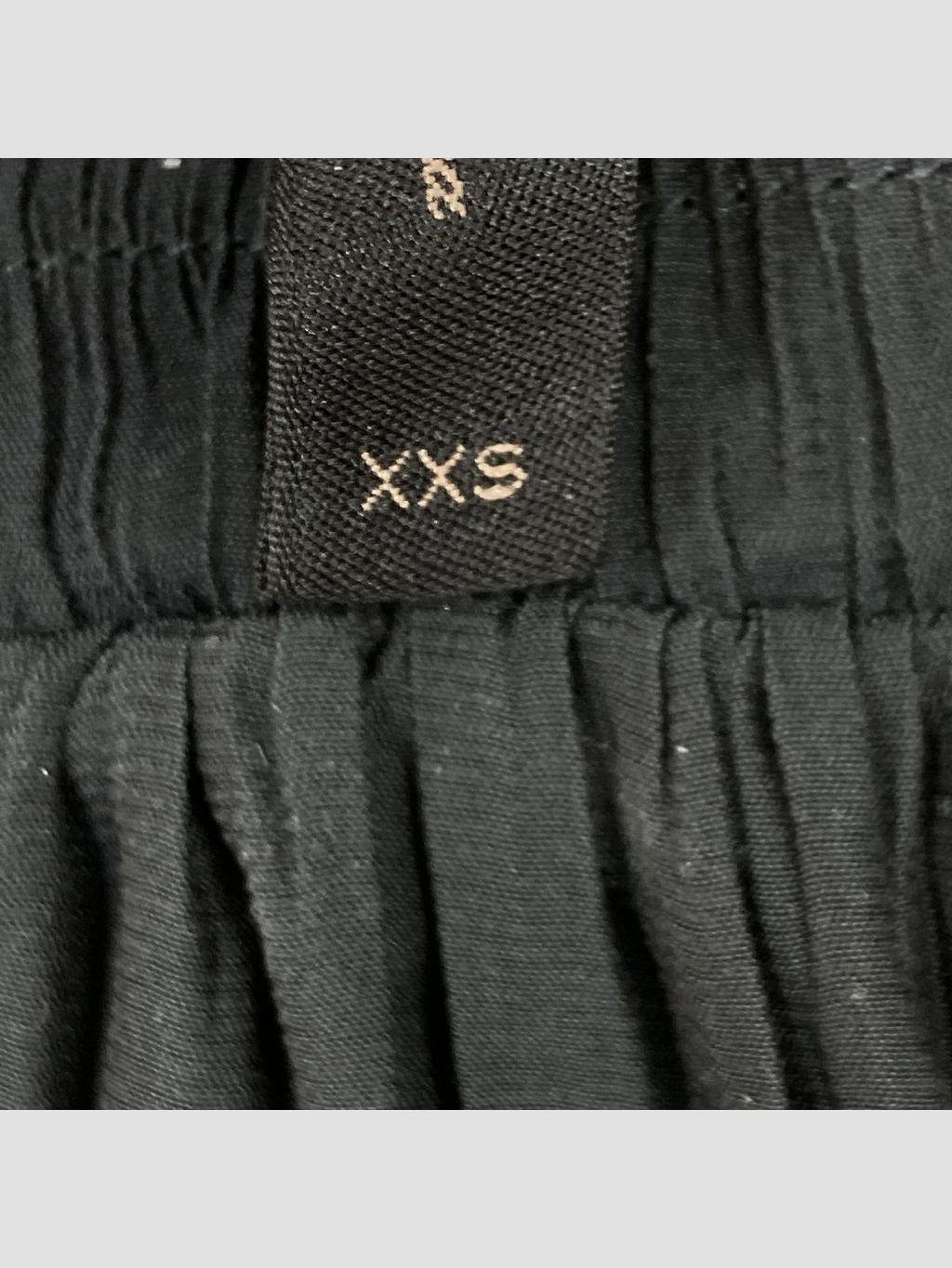 Short BCBG MAXAZRIA - Talla 32 (VOP01099150)-3